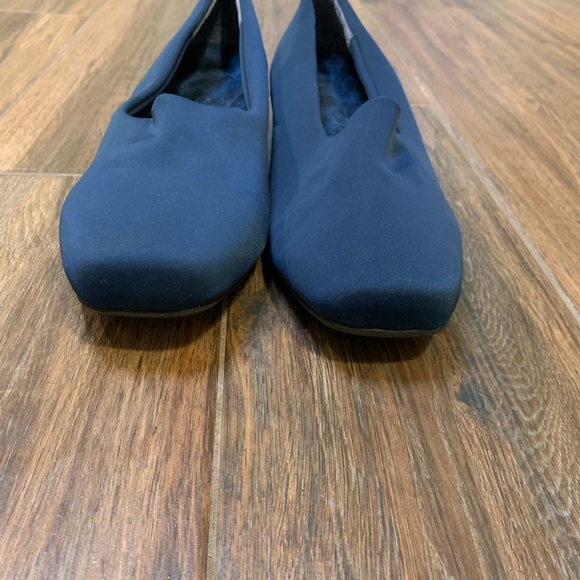 Vionic Women's Comfort Shoes 386 Powell Blue Loafers Size 8.5 - Picture 4 of 11